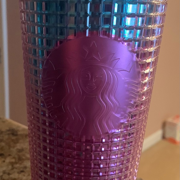1 Starbucks 2021 Summer Pink & Blue 24oz Studded Venti Tumbler - Picture 5 of 9